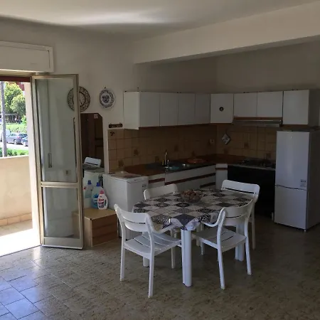 Monolocale Al Pontile Holiday home